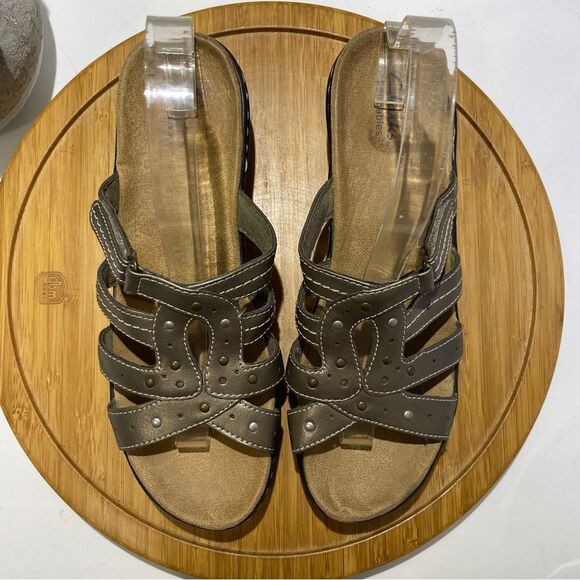 Clark's Gold Metallic Leather Sandal Women's 9 Strappy Coastal Comfort Slide - Picture 6 of 9